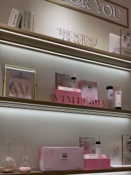 -奥伦纳素Erno Laszlo
