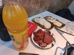 -刘少华贵州小黄牛·鲜牛肉火锅(总店)