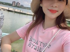 -松山湖南湖湾露营营地