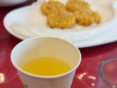 -侬佳蒸菜馆(听潮店)