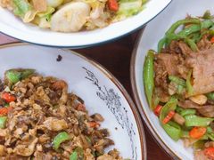 -湖南人家湘菜馆(镇江路店)