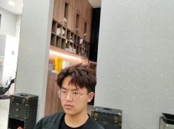-韩国丽安形象设计