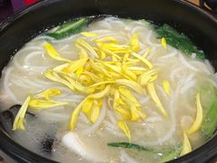 -桥香园过桥米线(国贸店)