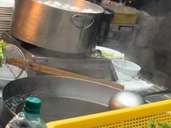 -六合夜市