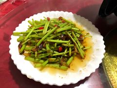 腊肉泥蒿-柘林湖生态鱼馆