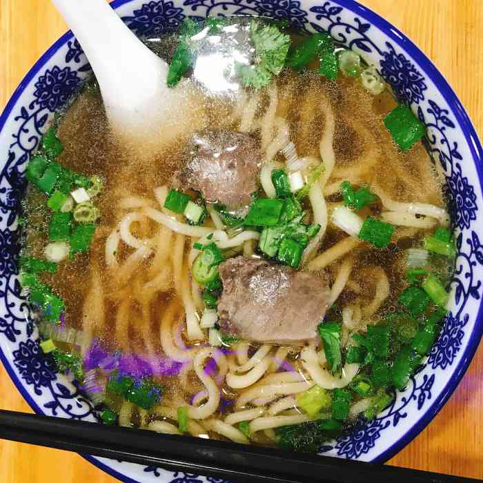 三江源牛肉面(三松宜家店)-"挑战全网最难吃牛拉,一股子当归味,剩下啥