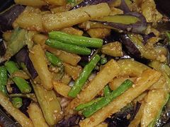 -鑫小城故事·藕汤·家常菜(台北一路总店)