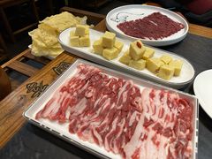 -南门四季铜锅涮肉(左家庄店)