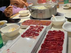 -浪里寻·臻牛养生牛肉火锅(方圆荟店)