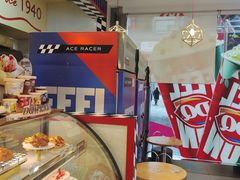 -DQ·蛋糕·冰淇淋(大宁国际商业广场店)
