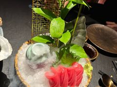 -蟹犇前•帝王蟹雪蟹(陆家嘴店)