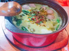 -周鱼小馆石锅酸菜鱼(活力汇店)