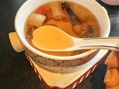 竹荪松茸汤-RIVIERA 松鹤楼(外滩店)