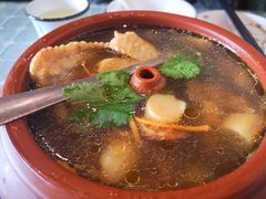 -小厨子私房菜·云南美食店