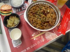 -胖哥俩肉蟹煲(济南世茂国际广场店)