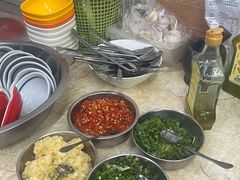 -孖妹上肉饺子馆