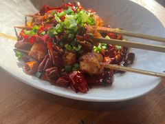 -包整·丝娃娃(一览甲秀楼风景店)