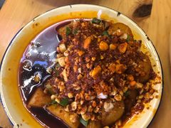 -拈签一笑黄牛肉辣卤串串