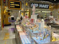 -泡泡玛特POPMART(上海环球港店)