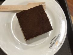 -Gloria Jean's Coffees