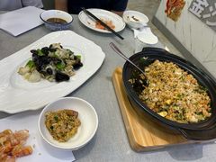 -金沙滩海鲜餐厅·海肠捞饭·手工水饺·无预制菜(梅江龙水园店)
