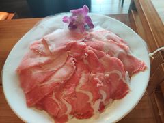 跑山五花肉肉-旺晖本帮骨头煲·深夜火锅(梅园路店)