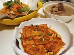 客家釀豆腐-原味田园·客家菜·土窑鸡(中航城君尚购物中心店)