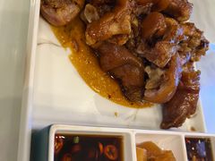 -老周家酱卤猪蹄私房菜(克拉玛依西街店)