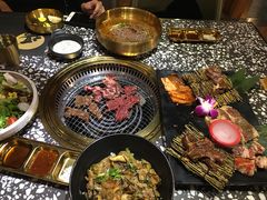 -黑牛の場烤肉(摩天活力城店)