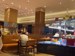-亚龙湾希尔顿自助餐厅·海鲜·烧烤·沙滩BBQ·现场乐队
