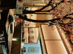 -蜜桃餐厅·伴山(湖滨商业街店)