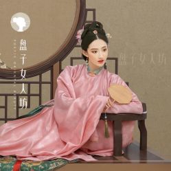 -盘子女人坊生日照·摄影馆(浦东店)