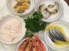 -青瓦餐厅·生鱼片·韩园烤肉(西塔店)