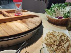 -陈大锅·岳阳鱼馆·地道岳阳菜(美食街店)