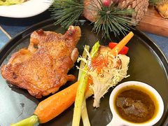-又见马甲M8融合西餐厅(体育中心店)
