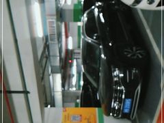 -龙湖虹桥天街购物中心-地下停车场