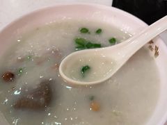 -香港新发烧腊茶餐厅(万象店)