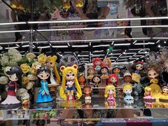 -泡泡玛特POPMART(侨福芳草地店)