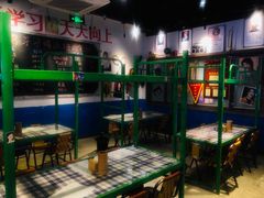 大堂-马路牙子地桌烤肉(工体店)