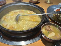 -一朵菌·野生菌探索家火锅(南亚店)