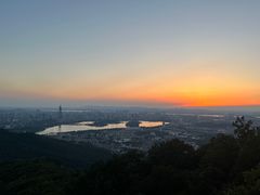-紫金山山顶公园