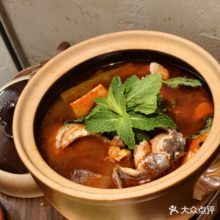 🉐到贵阳朋友认证的地道酸汤火锅🍲