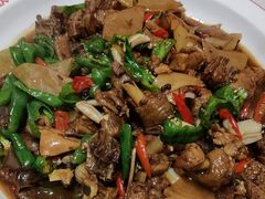 -鲁南仔·滕州炒鸡(经三路店)