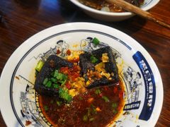 -黑白电视老长沙吃货铺(南岗万达店)