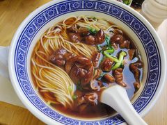 -沪西老弄堂面馆(定西路店)