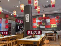 -佬缸炮江湖川菜(玉林店)
