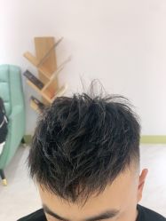 -发饰美男士增发补发假发定制店