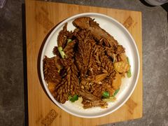 -闫府私房菜·老字号(恒隆店)