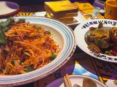 -喝丢一只鞋海鲜烧烤·海肠捞饭(东关街店)