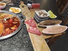-井格重庆火锅(临平银泰城店)